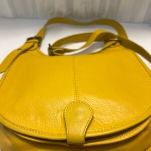 Yellow Womens Leather Shoulder Bag - Made in Italy